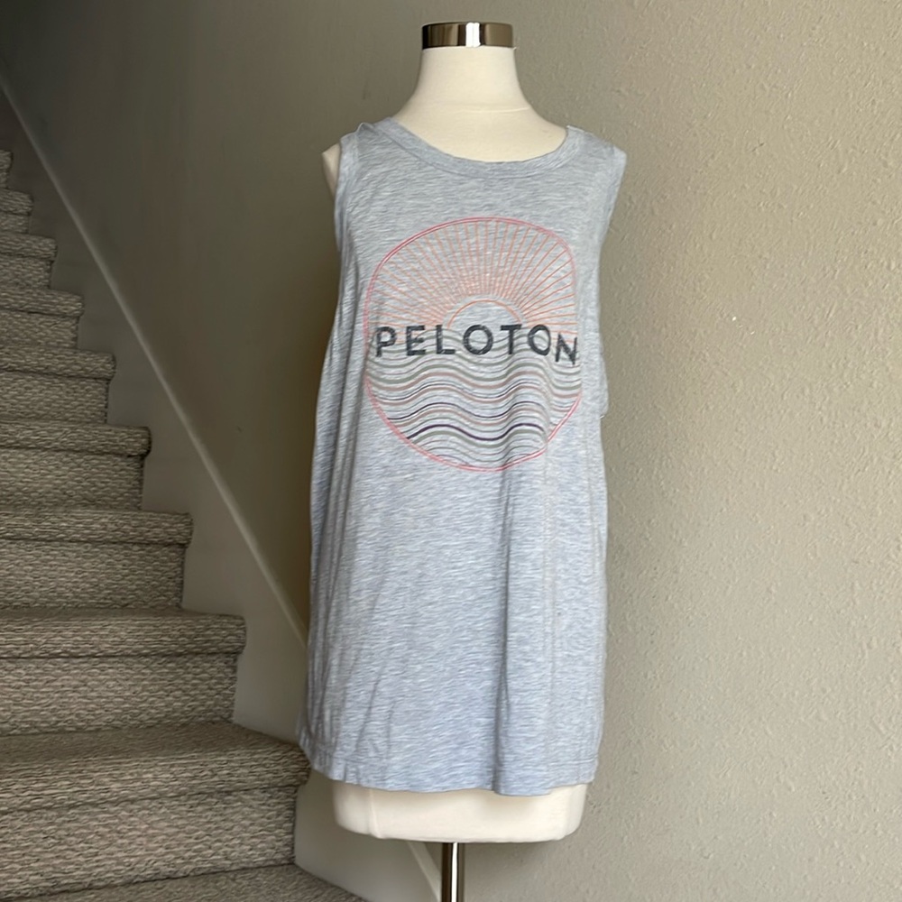 Peloton Sz L Gray Go To Racer Tank Top
